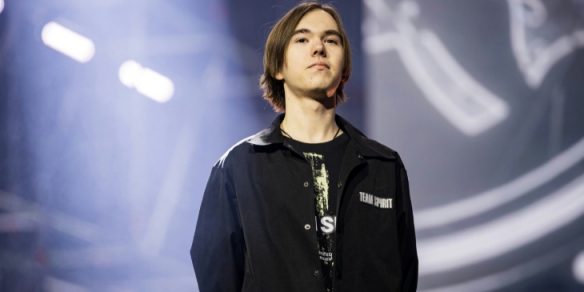 369：夏季赛目标是比春季赛成绩更好，拿常规赛第一和冠军